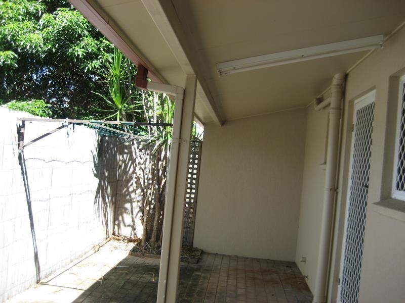 2/61 Arthur Street, Aitkenvale QLD 4814